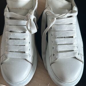 Alexander McQueen White Leather Platform Sneakers
